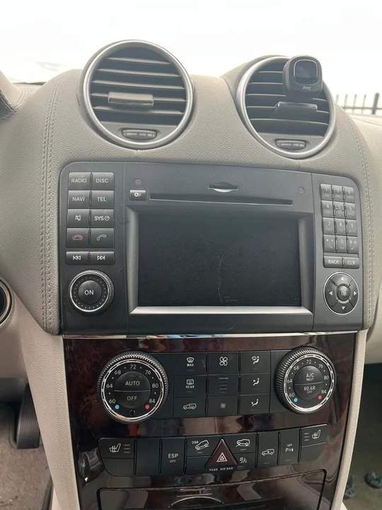 2011 Mercedes-Benz X164 GL-Class - Image 6 of 10