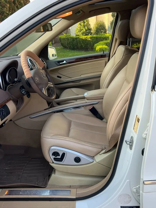 2011 Mercedes-Benz X164 GL-Class - Image 6 of 9