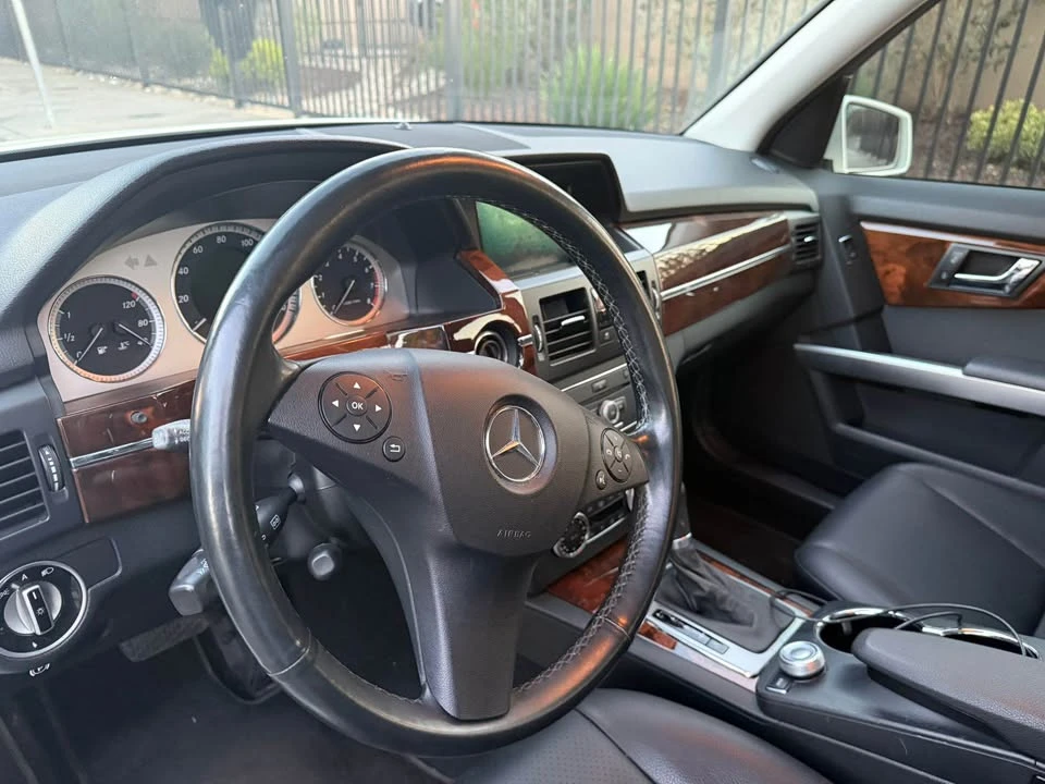 2011 Mercedes-Benz GLK-Class - Image 10 of 14