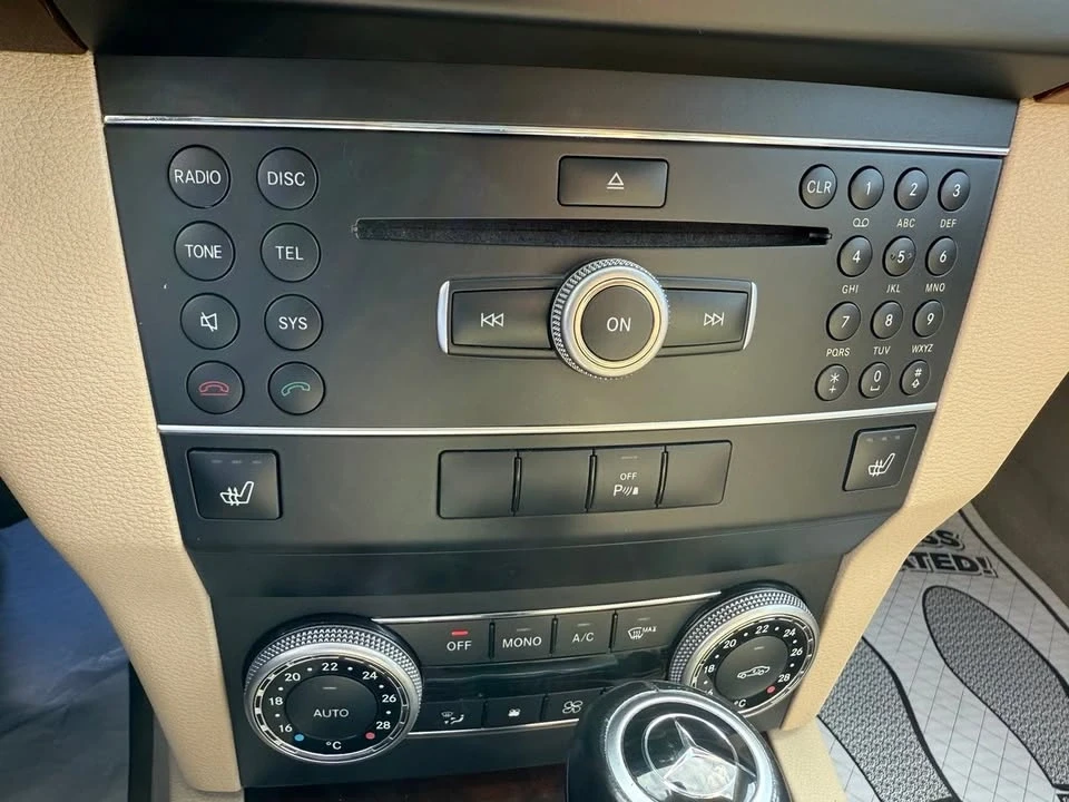 2011 Mercedes-Benz GLK-Class - Image 18 of 20