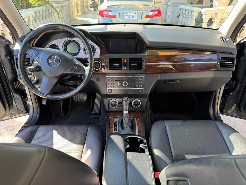 2011 Mercedes-Benz GLK-Class - Image 8 of 11