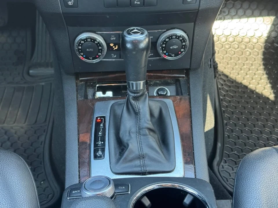 2011 Mercedes-Benz GLK-Class - Image 15 of 19