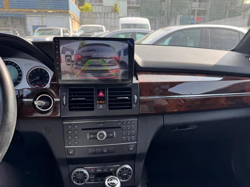 2011 Mercedes-Benz GLK-Class - Image 18 of 19