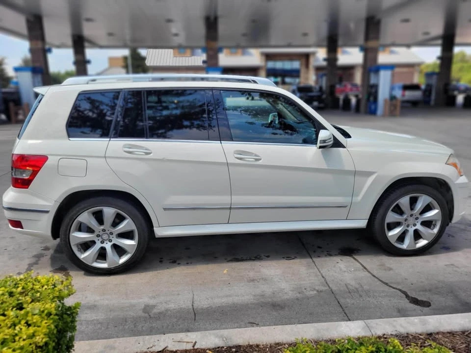 2011 Mercedes-Benz GLK-Class - Image 2 of 9