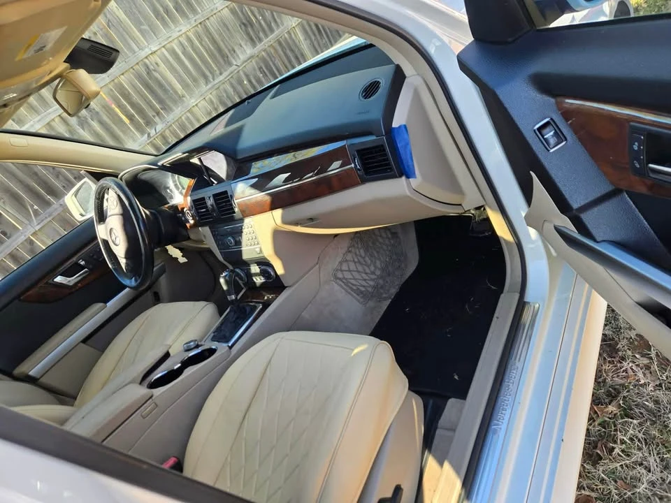 2011 Mercedes-Benz GLK-Class - Image 8 of 9