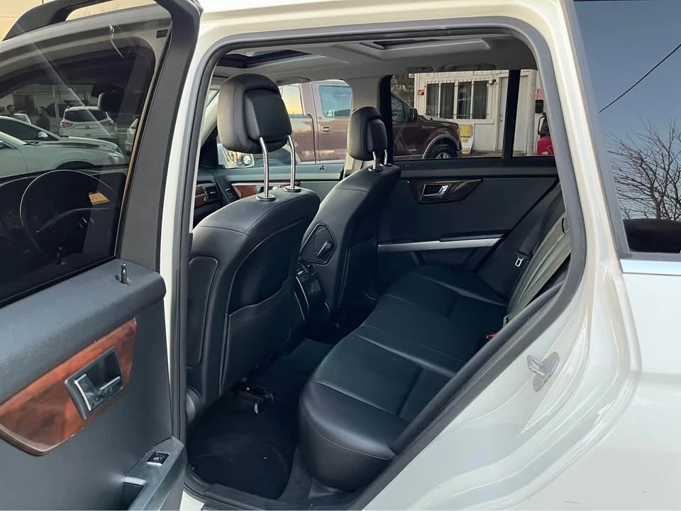 2011 Mercedes-Benz GLK-Class - Image 10 of 10