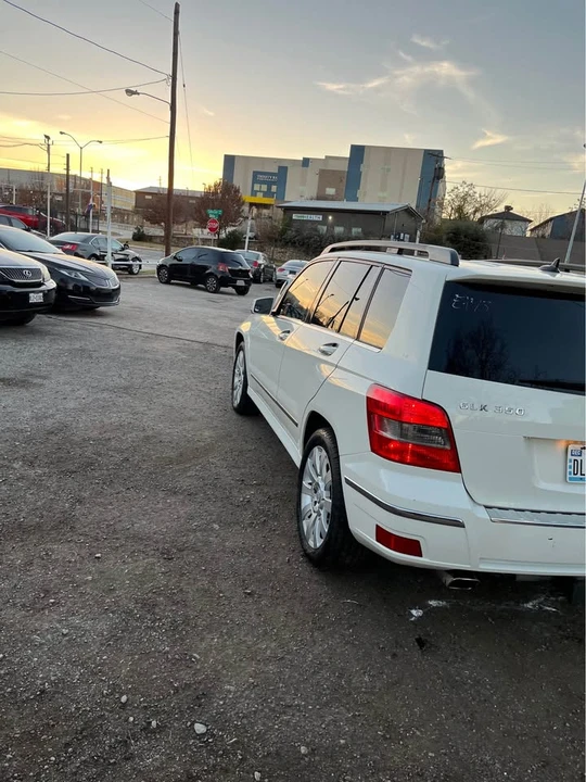 2011 Mercedes-Benz GLK-Class - Image 9 of 10