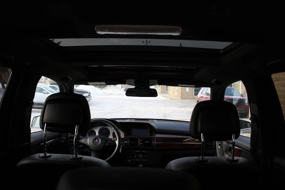 2011 Mercedes-Benz GLK-Class - Image 15 of 18