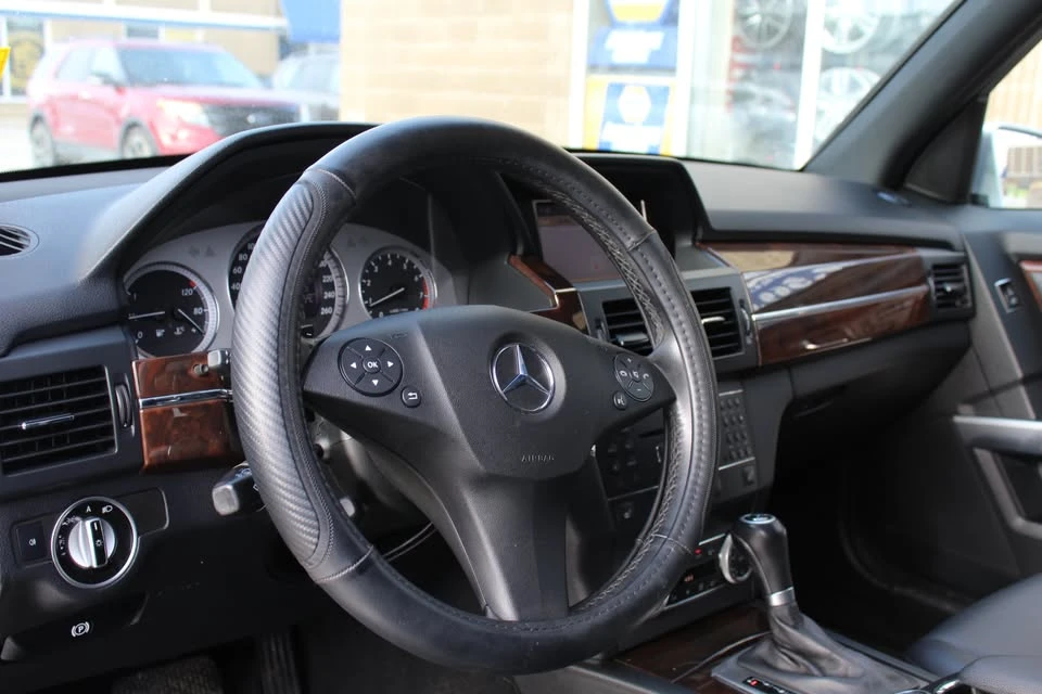 2011 Mercedes-Benz GLK-Class - Image 7 of 18