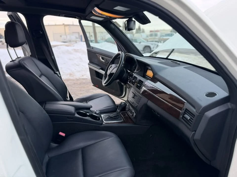 2011 Mercedes-Benz GLK-Class - Image 9 of 13