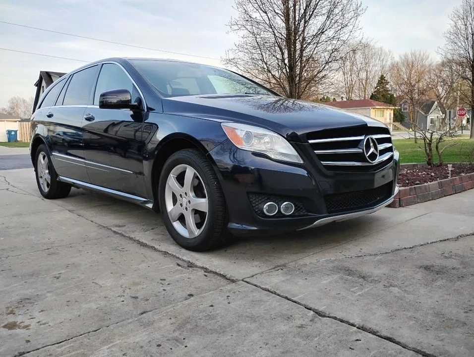 2011 Mercedes-Benz W251 R-Class - Image 2 of 20