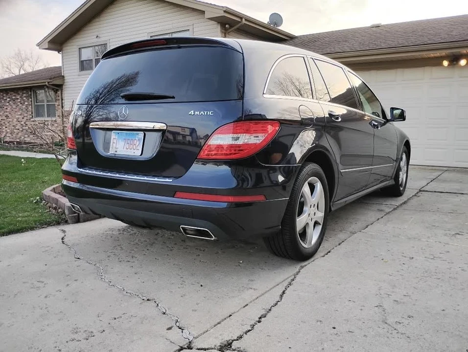 2011 Mercedes-Benz W251 R-Class - Image 4 of 20