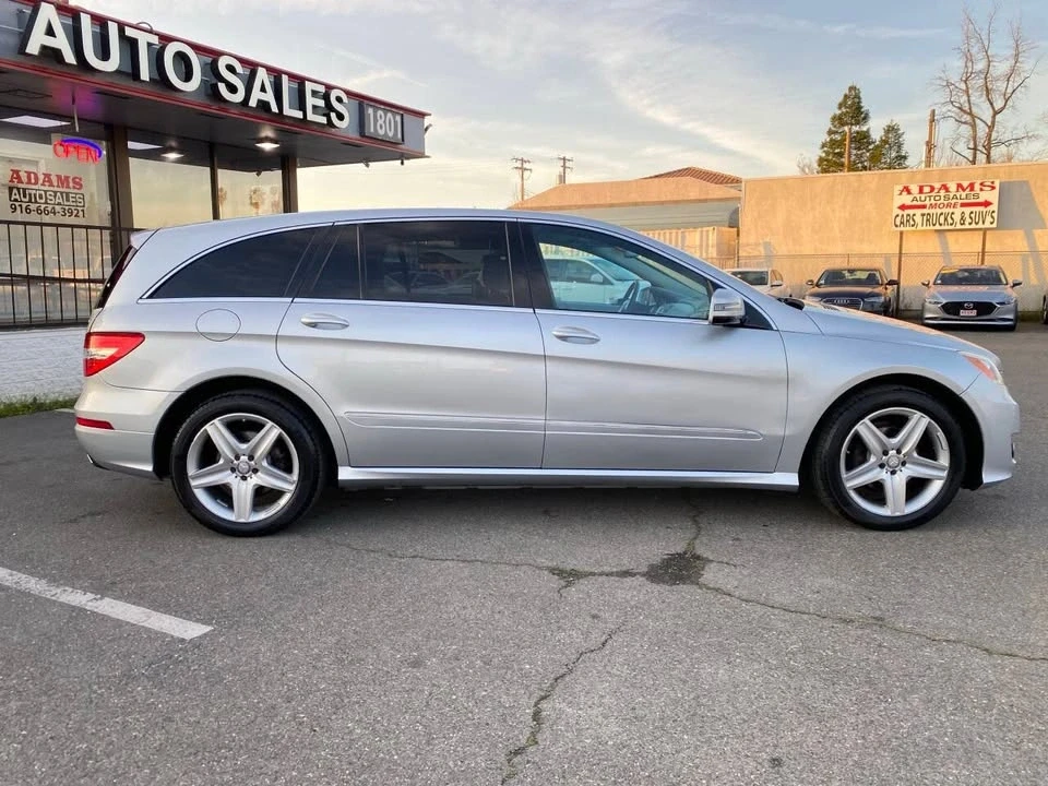 2011 Mercedes-Benz W251 R-Class - Image 2 of 20