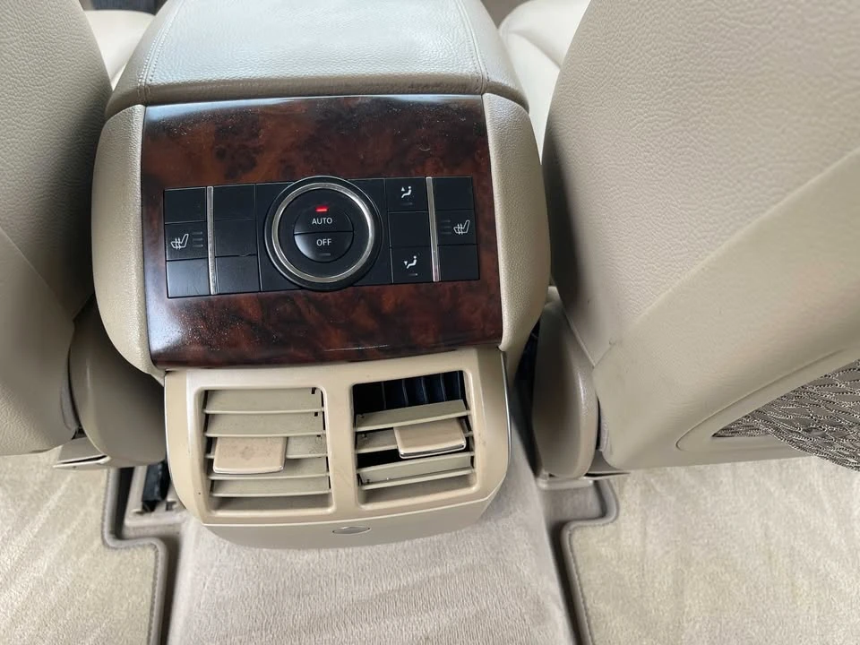 2011 Mercedes-Benz W251 R-Class - Image 14 of 20