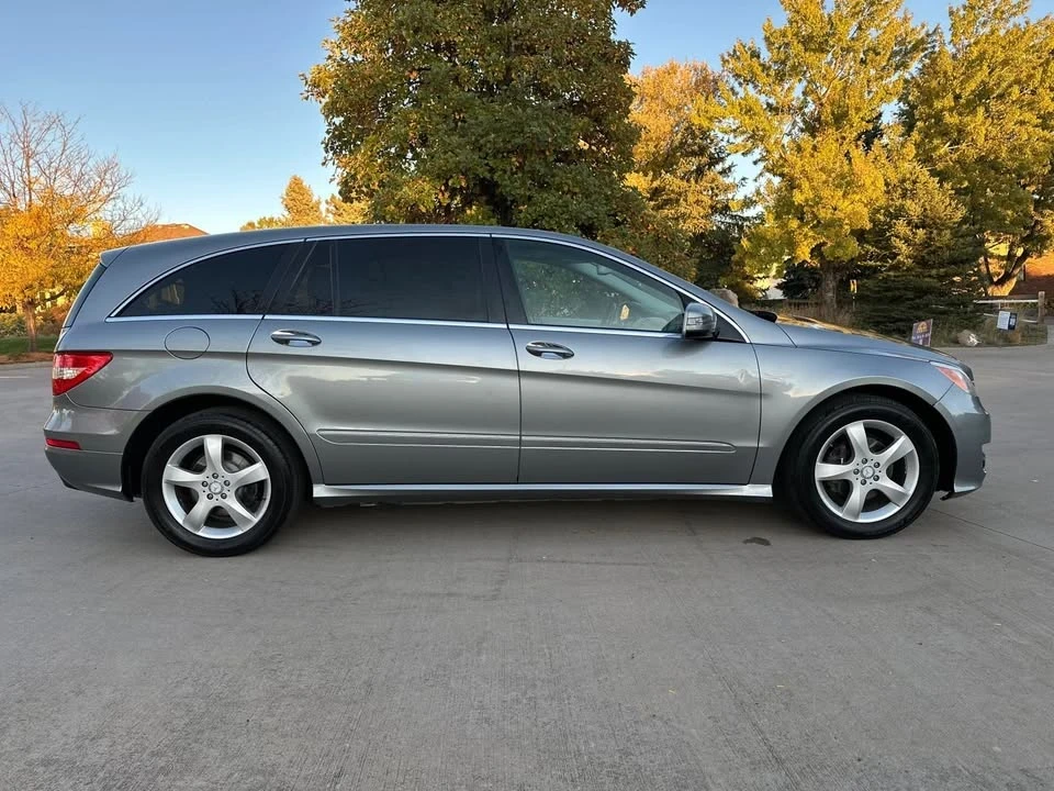 2011 Mercedes-Benz W251 R-Class - Image 8 of 20