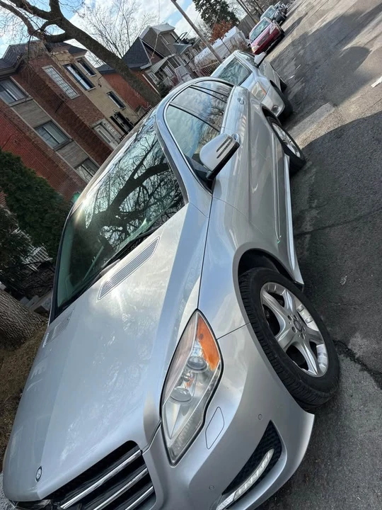 2011 Mercedes-Benz W251 R-Class - Image 2 of 5