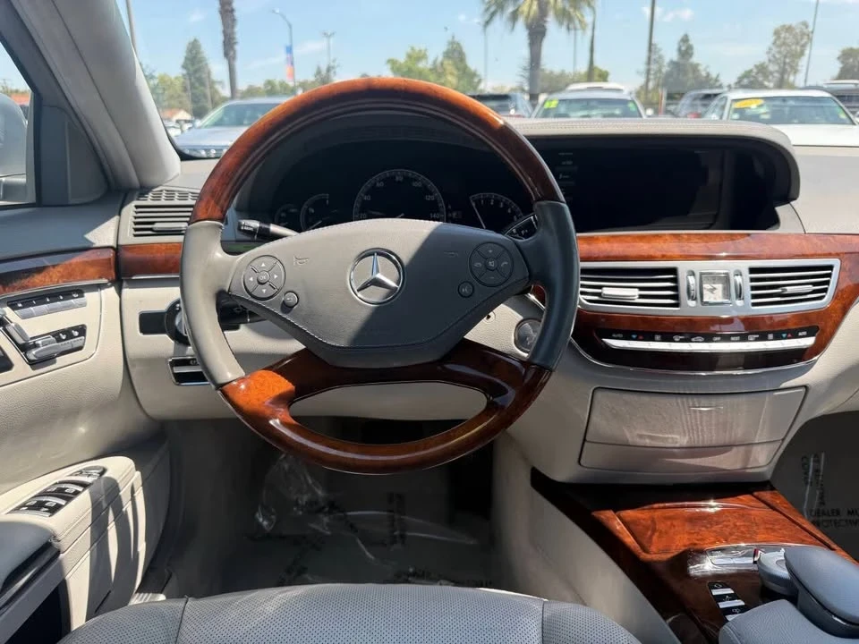2011 Mercedes-Benz W221 S-Class - Image 16 of 20