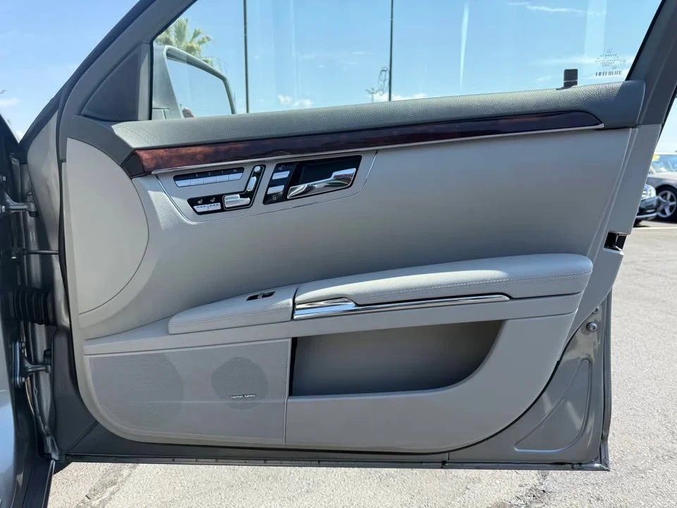 2011 Mercedes-Benz W221 S-Class - Image 14 of 20