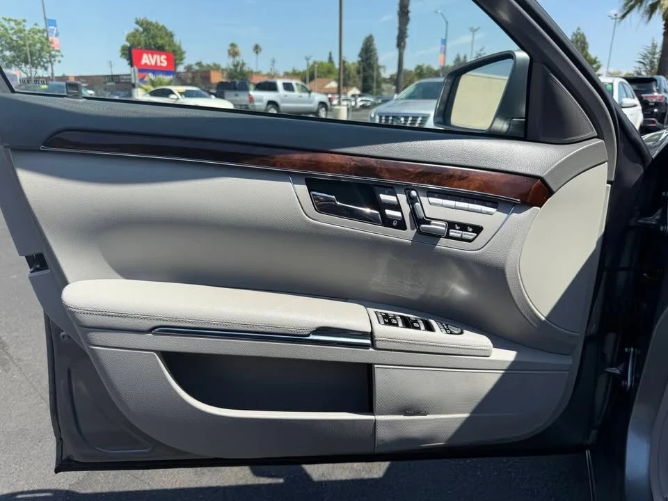2011 Mercedes-Benz W221 S-Class - Image 10 of 20