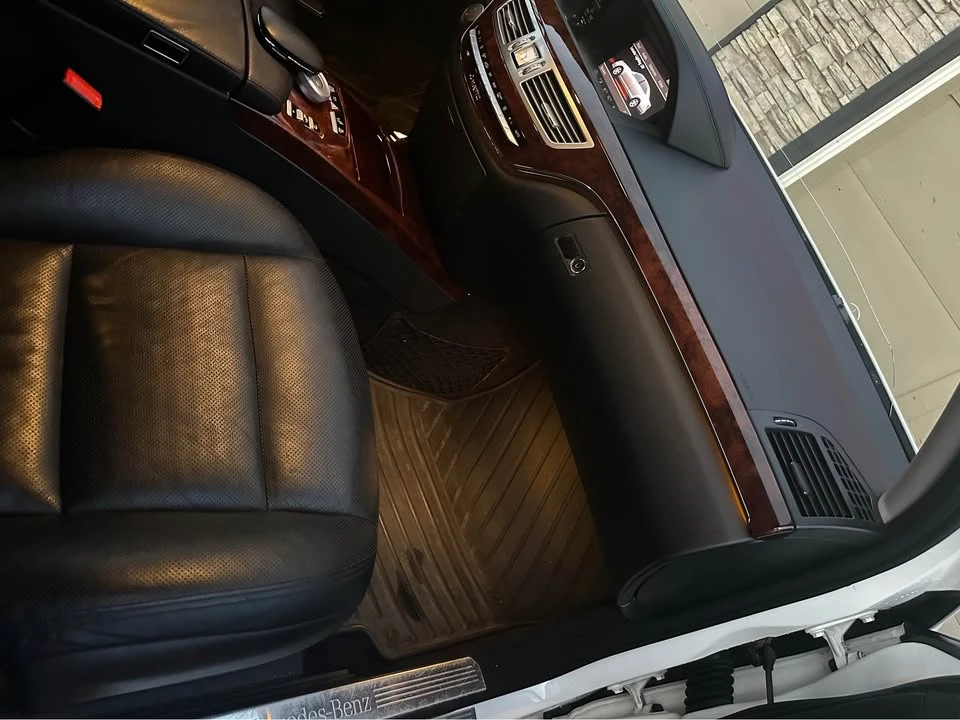 2011 Mercedes-Benz W221 S-Class - Image 15 of 16