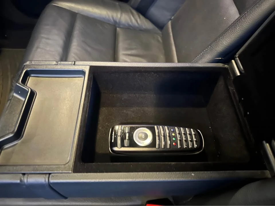 2011 Mercedes-Benz W221 S-Class - Image 11 of 16
