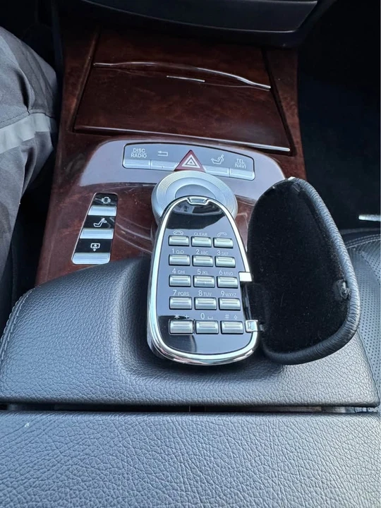 2011 Mercedes-Benz W221 S-Class - Image 7 of 19