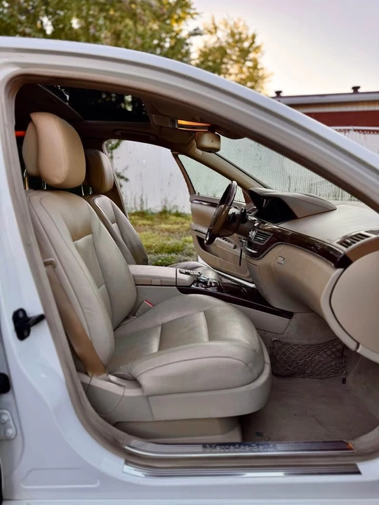 2011 Mercedes-Benz W221 S-Class - Image 10 of 20