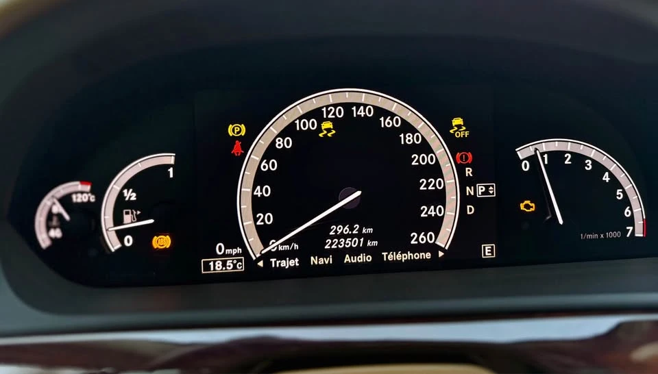 2011 Mercedes-Benz W221 S-Class - Image 19 of 20