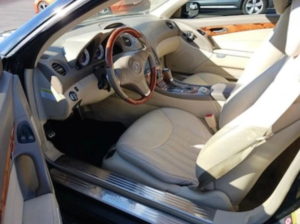 2011 Mercedes-Benz R230 SL-Class - Image 10 of 11