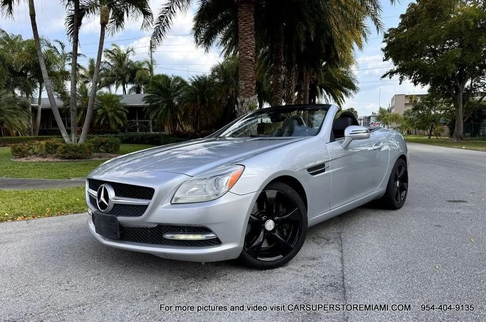 2011 Mercedes-Benz R172 SLC-Class - Image 2 of 17