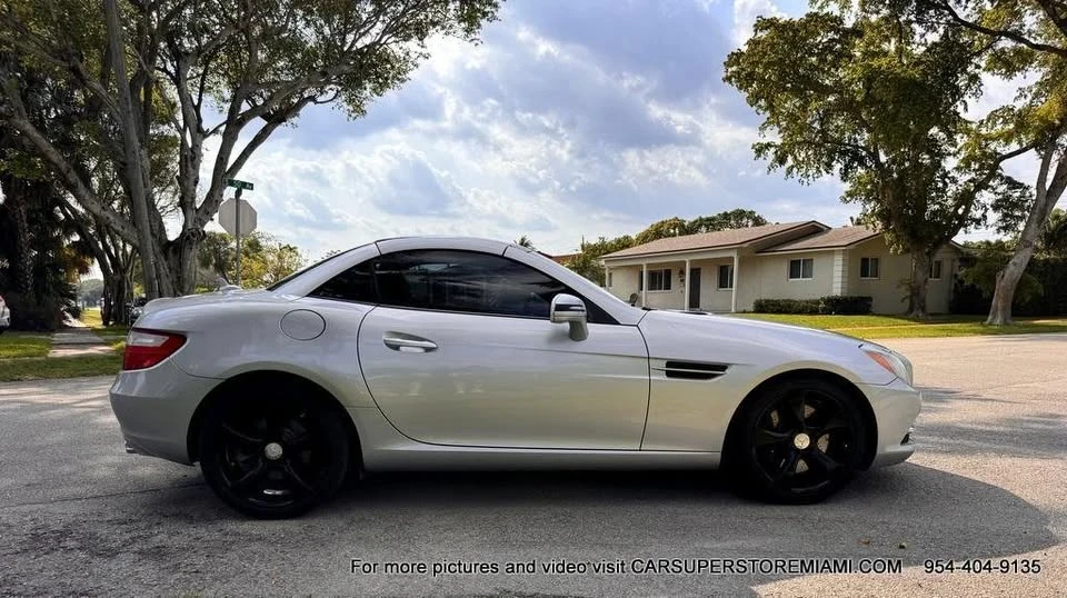 2011 Mercedes-Benz R172 SLC-Class - Image 15 of 17