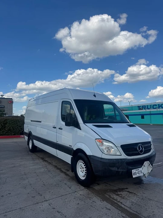 2011 Mercedes-Benz NCV3 Sprinter - Image 2 of 7