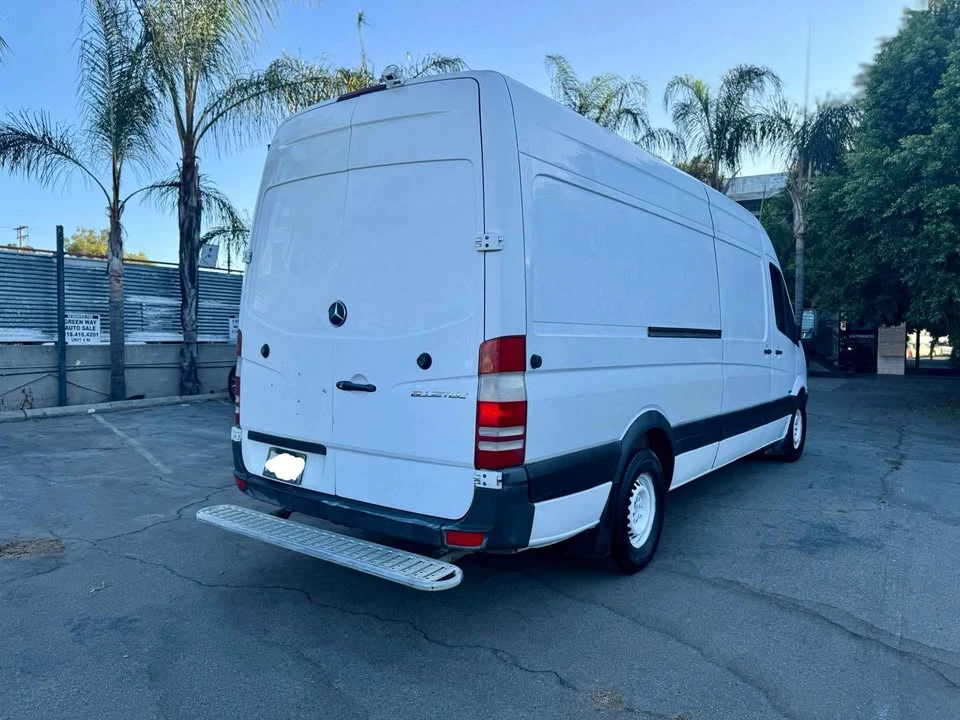 2011 Mercedes-Benz NCV3 Sprinter - Image 4 of 19