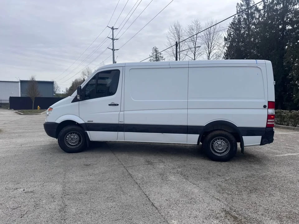 2011 Mercedes-Benz NCV3 Sprinter - Image 4 of 8