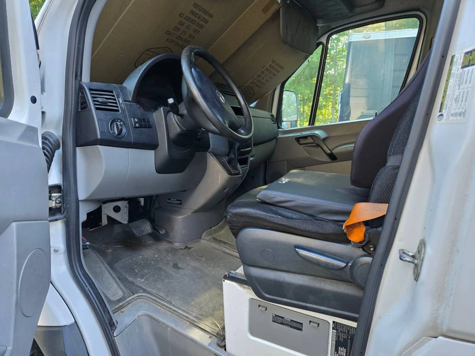 2011 Mercedes-Benz NCV3 Sprinter - Image 10 of 12