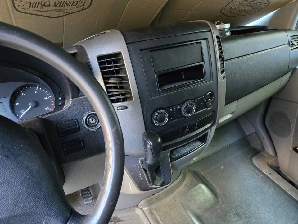 2011 Mercedes-Benz NCV3 Sprinter - Image 11 of 12