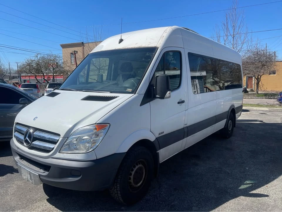 2011 Mercedes-Benz NCV3 Sprinter - Image 2 of 12