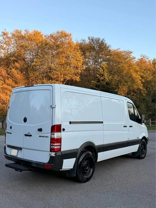 2011 Mercedes-Benz NCV3 Sprinter - Image 4 of 12