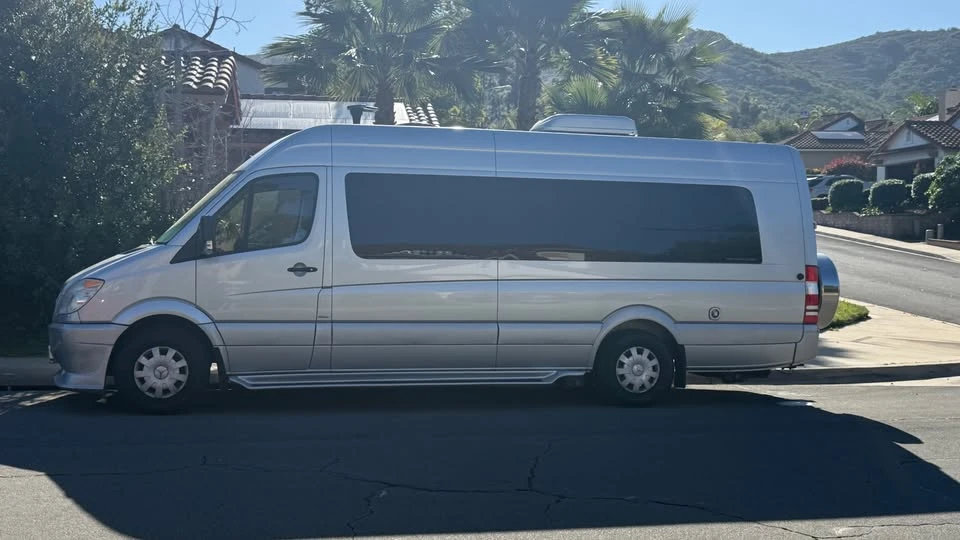 2011 Mercedes-Benz NCV3 Sprinter - Image 2 of 6