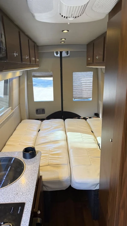 2011 Mercedes-Benz NCV3 Sprinter - Image 6 of 6