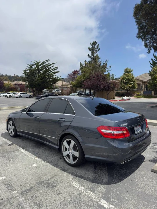 2011 Mercedes-Benz W212 E-Class - Image 5 of 8