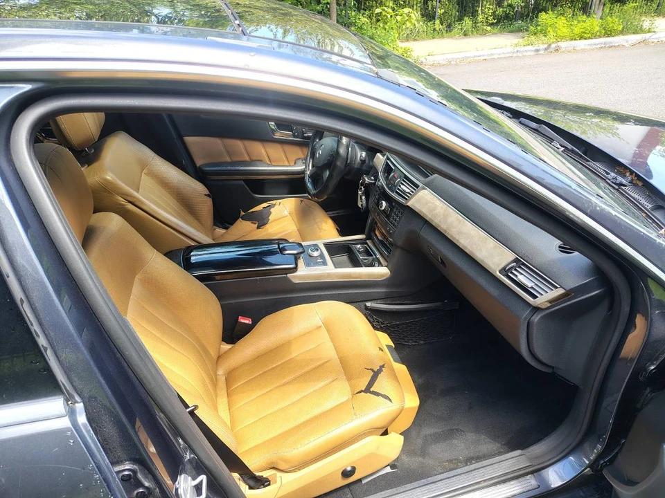 2011 Mercedes-Benz W212 E-Class - Image 5 of 9