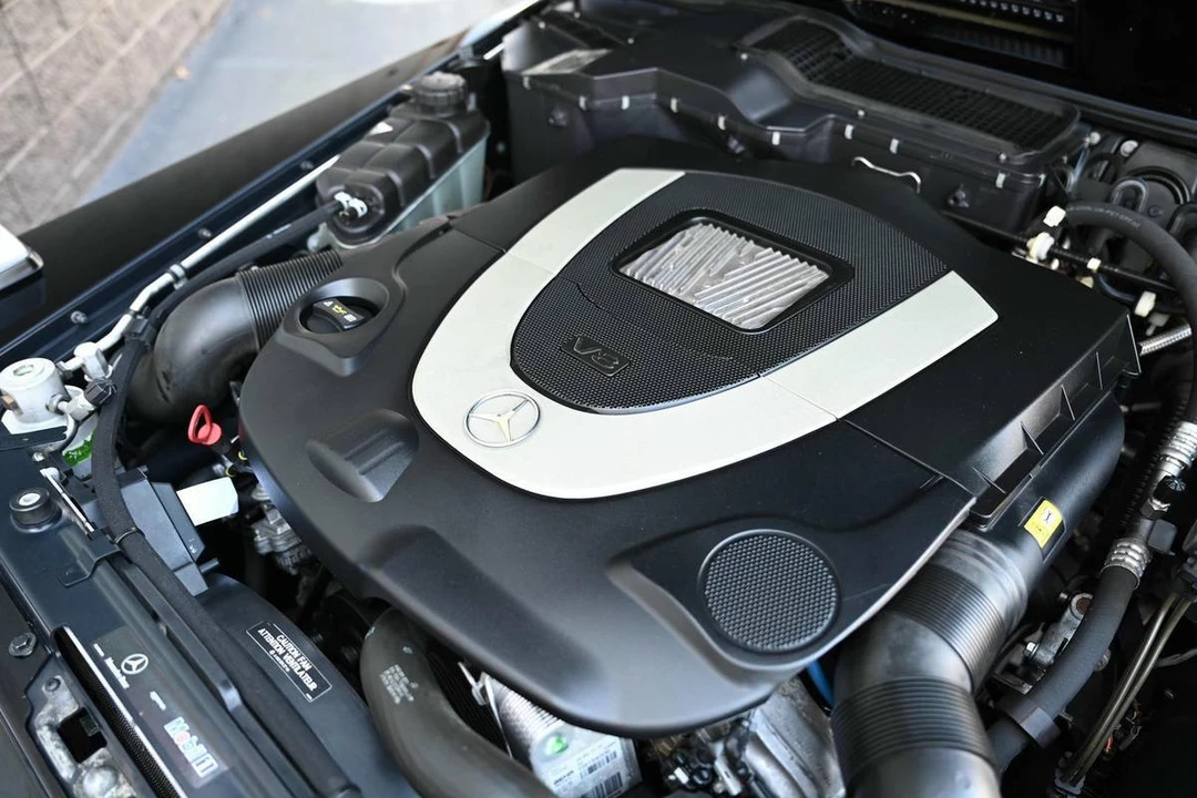 2011 Mercedes-Benz W463 G-Class - Image 9 of 12