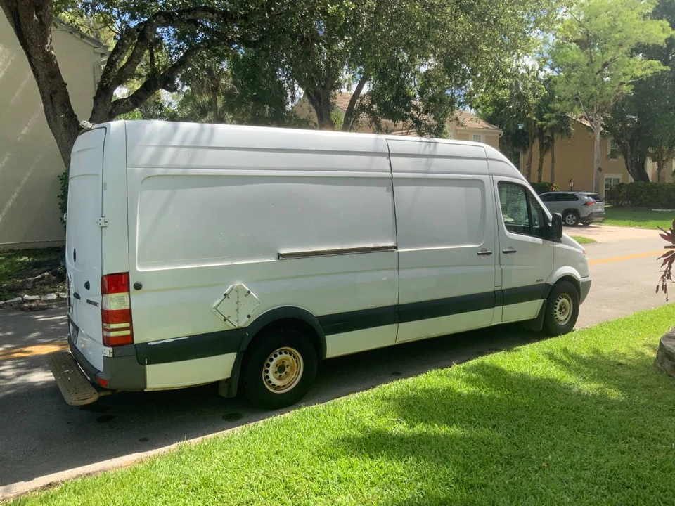 2011 Mercedes-Benz NCV3 Sprinter - Image 3 of 10