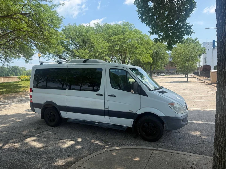 2011 Mercedes-Benz NCV3 Sprinter - Image 3 of 18