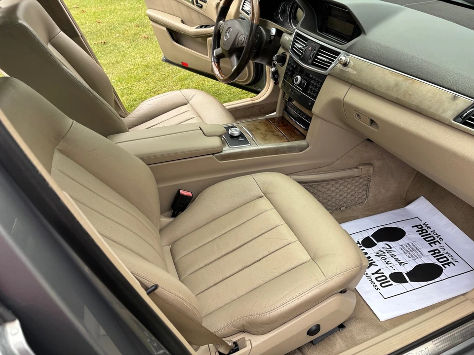 2011 Mercedes-Benz - Image 12 of 21