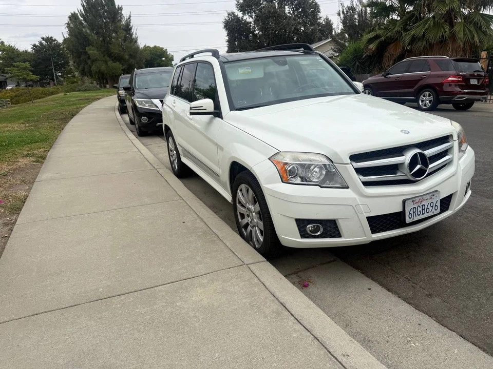 2011 Mercedes-Benz GLK-Class - Image 3 of 12