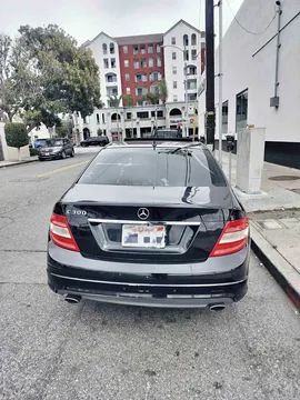 2011 Mercedes-Benz C300