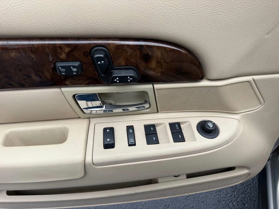 2011 Mercury Grand Marquis - Image 3 of 24