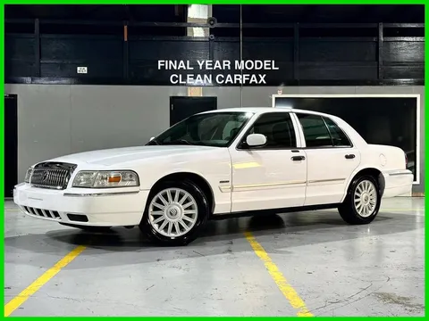 2011 Mercury Grand Marquis LS 4dr Sedan